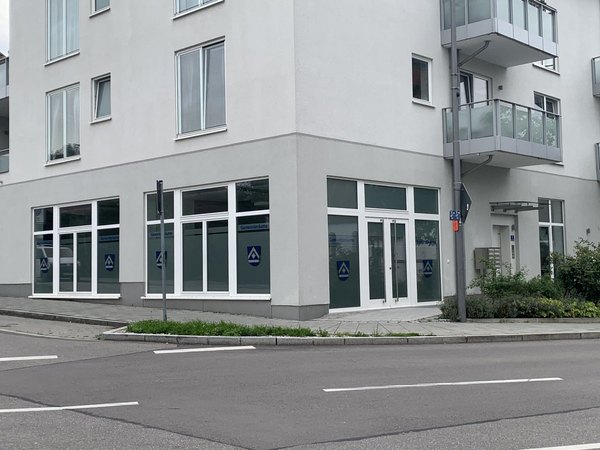 Anzinger Stra&szlig;e 1